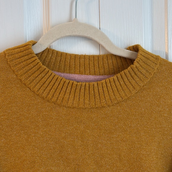 Feathery Jackson Sweater In Marigold. Mock Neck. Cotton Blend. Size Small - Picture 5 of 7